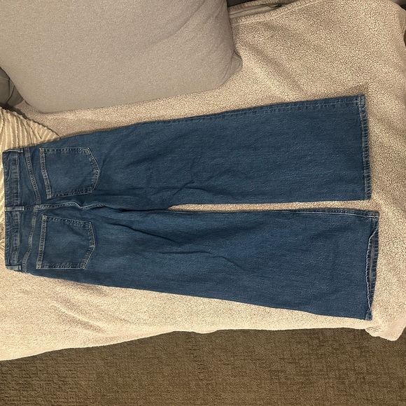 H&M High Rise Jeans - Picture 4 of 4